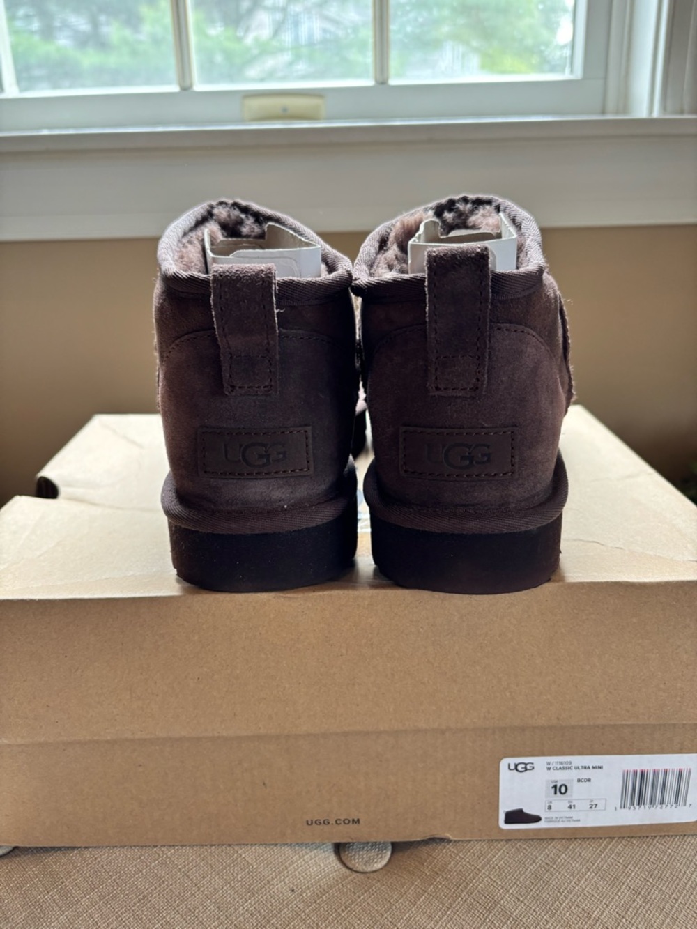 *NEW* UGG Women's Classic Ultra Mini Boot - Chocolate Brown - Size 10 - Picture 5 of 7